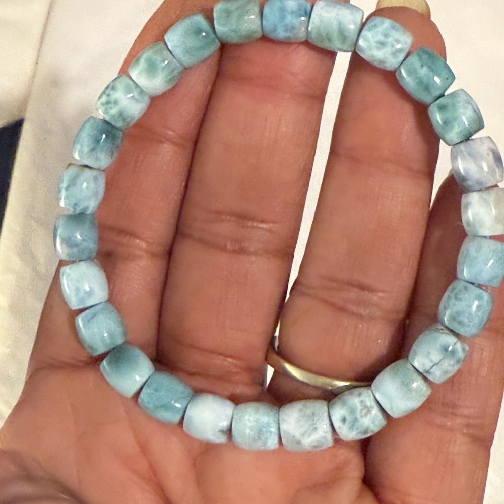 Beautiful Larimar Beaded Bracelet - Picture 6 of 7
